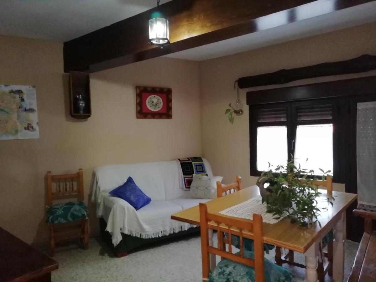 Casa Rural Abuela Maxi Riolobos Ngoại thất bức ảnh