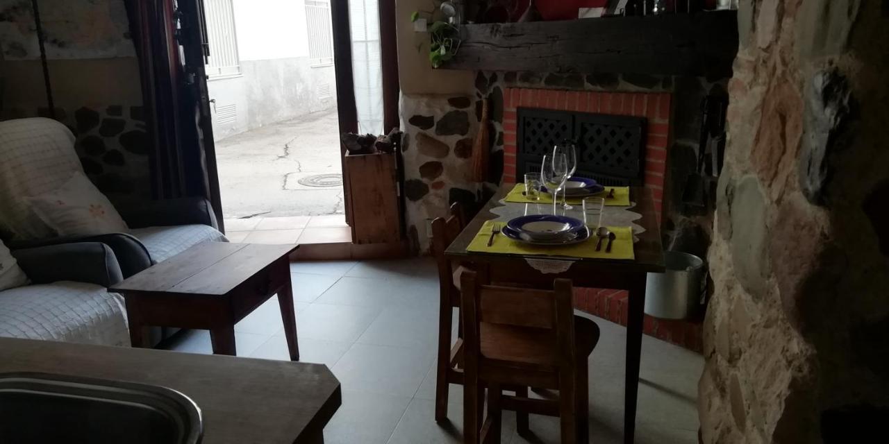 Casa Rural Abuela Maxi Riolobos Ngoại thất bức ảnh