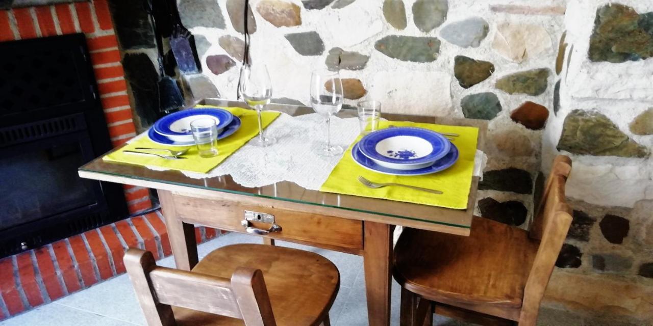 Casa Rural Abuela Maxi Riolobos Ngoại thất bức ảnh