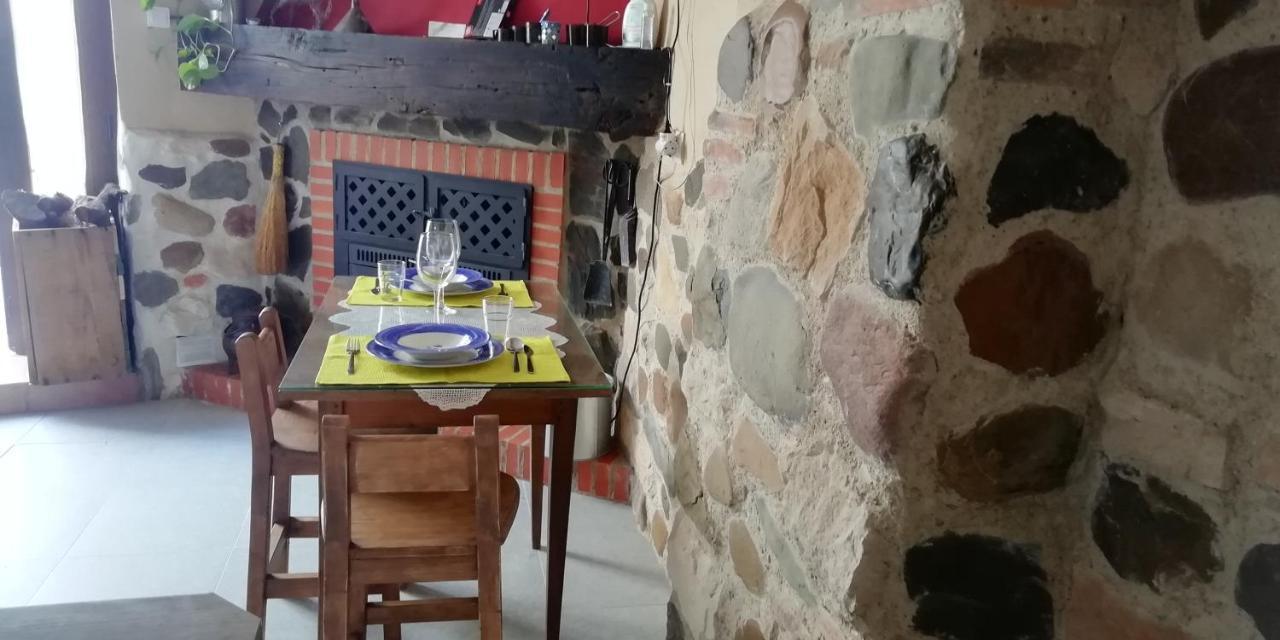Casa Rural Abuela Maxi Riolobos Ngoại thất bức ảnh