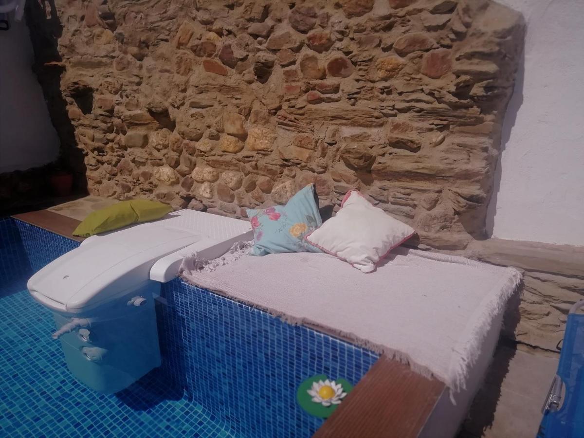 Casa Rural Abuela Maxi Riolobos Ngoại thất bức ảnh