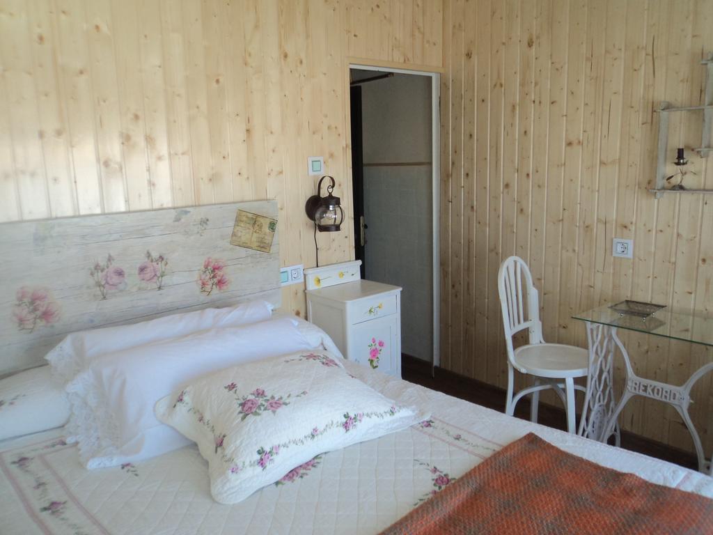 Casa Rural Abuela Maxi Riolobos Phòng bức ảnh